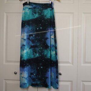 Rue 21 Soft Black & Blue Galaxy Maxi Skirt Women's Size Medium